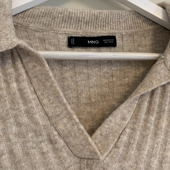 Mango Sweater - Picture 3 of 4